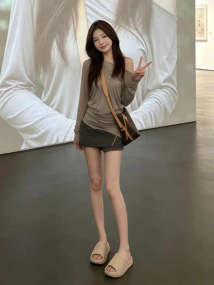 

Summer New plus Size Women's Fashion Set Sun Protection Side Shoulder Grey Short Skirt Pants Ensemble Casual Loose Fit T-Shirt