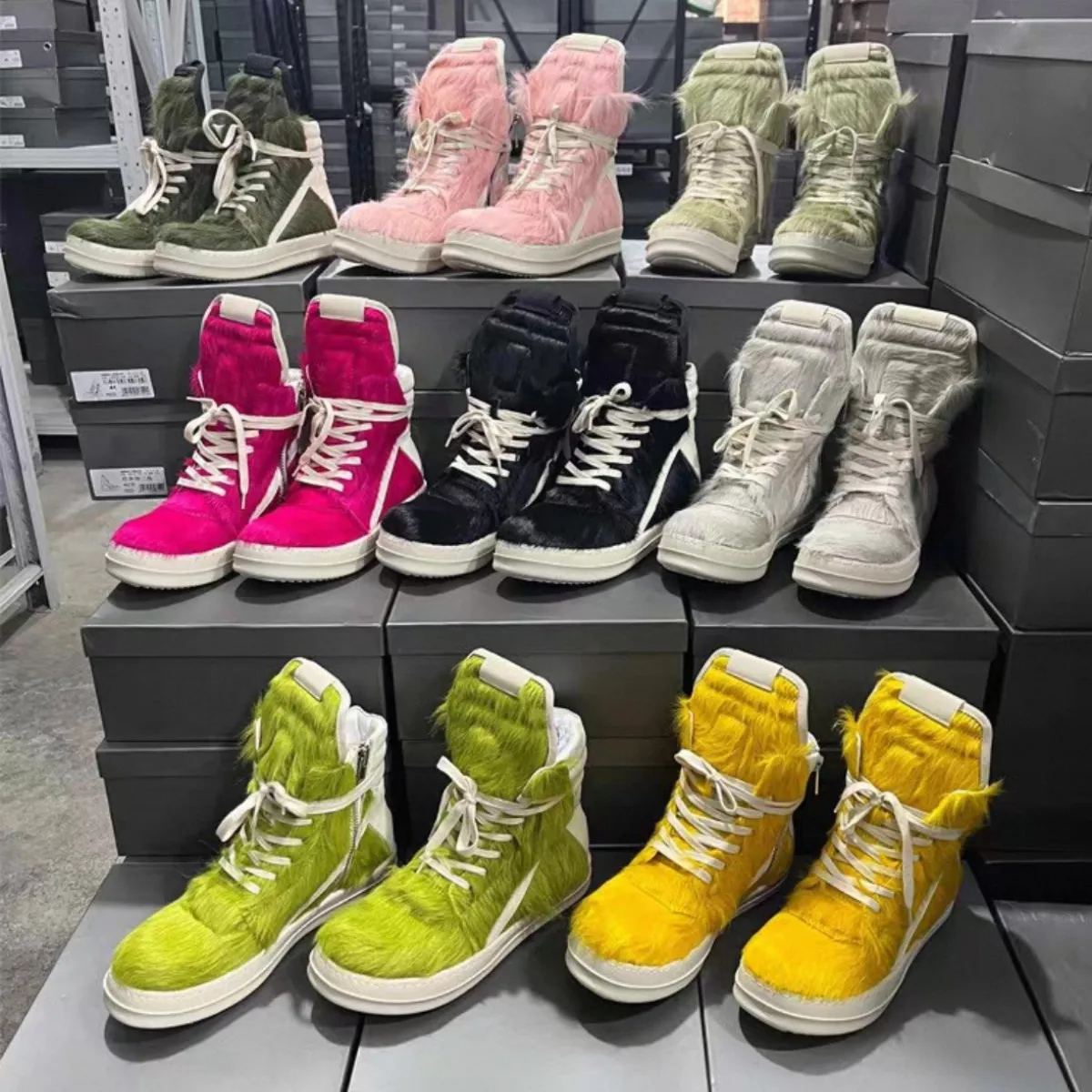 

Fashion Men Ankle Boot Red Horsehair Boots Women Sneaker Black Horse Hair High Top Shoe Ro Luxury Casual Shoes Zipper Sneakers