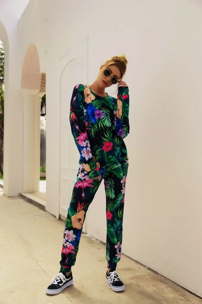 

Spring and Autumn Fashion Hot Selling Women's Suit Printed Elegant Round Neck Casual Suit Multi-Colored Outing Sports Clothing