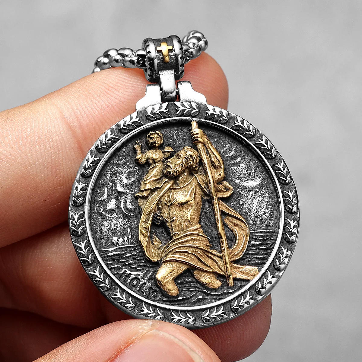 Saint Christopher Men Necklace 316L Stainless Steel Chain Pendants Traveler Amulet Jesus Vintage for Male Jewelry Gift Wholesale