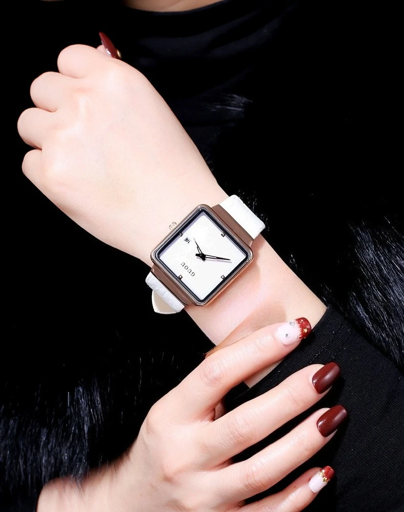Square Leather Strap Women'S Watch, Simple Korean Style Large Dial, Fashionable And Trendy Student Ladies' Casual Watch.