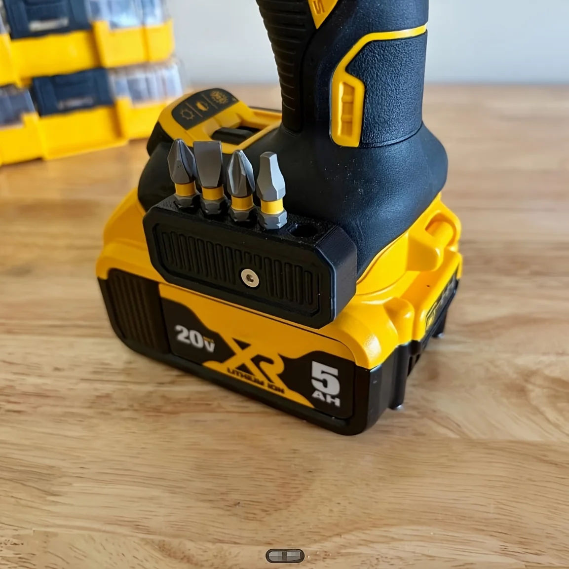 Organize 10 hex bits & drill bits for Dewalt 12V/20V. Perfect gift for DIYers & builders (screws not included).