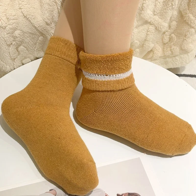 Anti Cold Warm Wool Socks Women Winter Soft Medium Length Sock Long Term Holding Temperature Socks Cold Days Elastic Hosiery