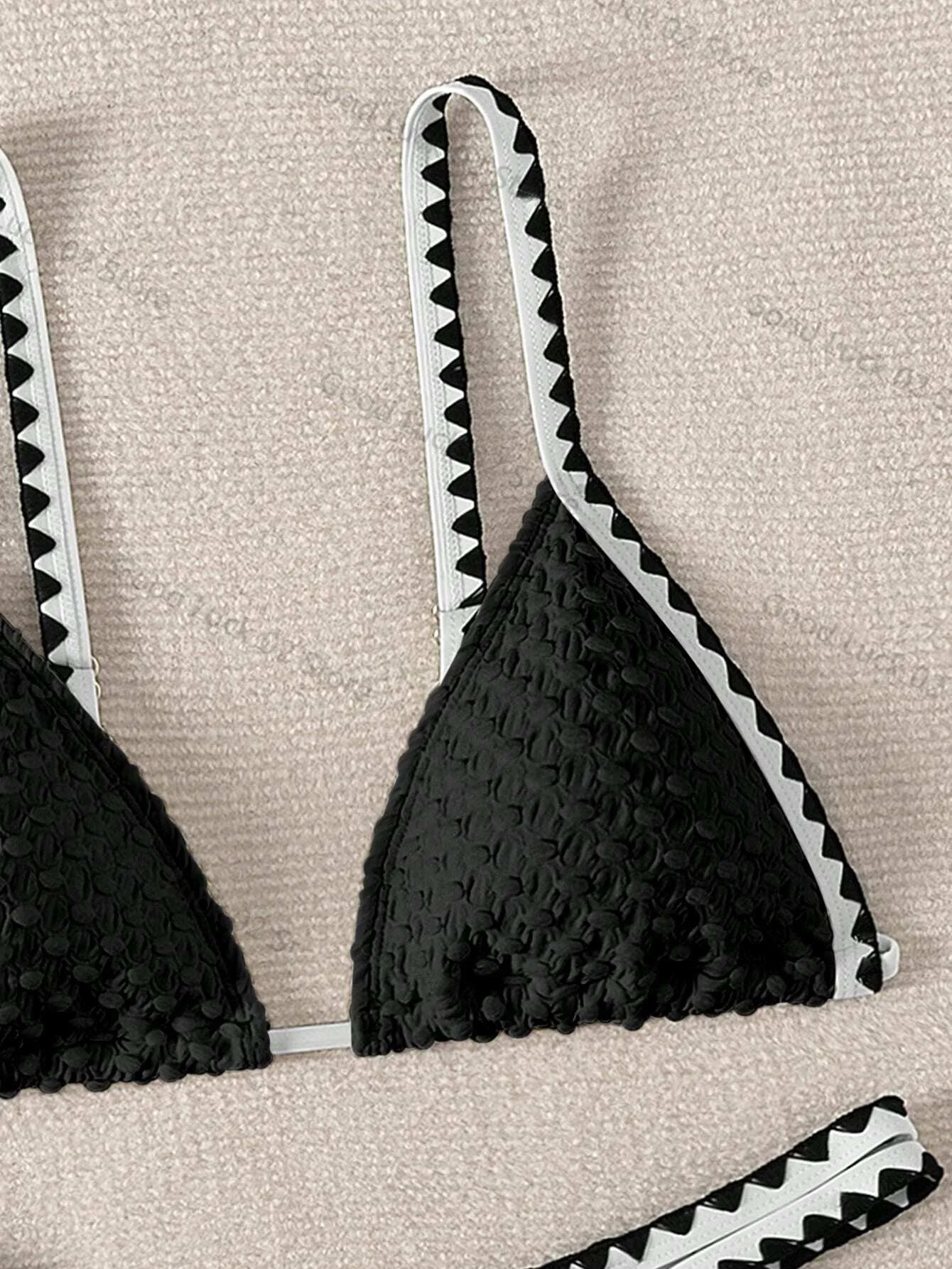 2025 트라이앵글 비키니 세트 스트랩 수영복 여성 솔리드 수영복 섹시 비치웨어