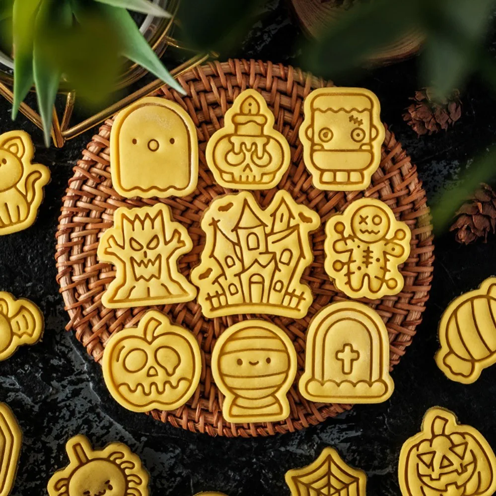 Cartoon Halloween Haunted House Cookie Cutter Mold DIY Stamp Baking Accessories for Cake Decor
