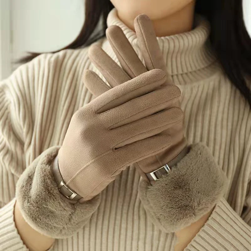 Guanti in pelle scamosciata caldi autunno inverno più guanti da polsino con decorazioni in peluche ispessito in velluto Guanti da sci da equitazione touchscreen resistenti al freddo per esterni