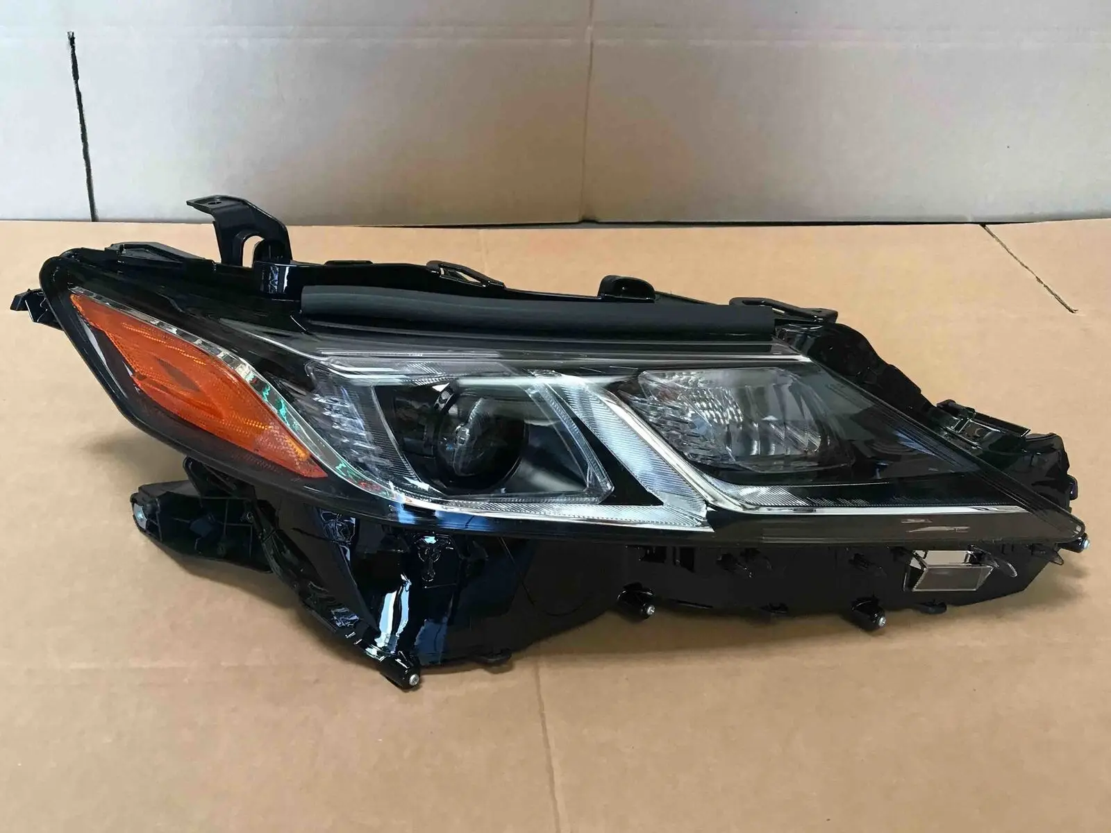 LED Headlamp Assembly for 2018 2022 Toyota Camry L LE SE Passenger Right Side RH