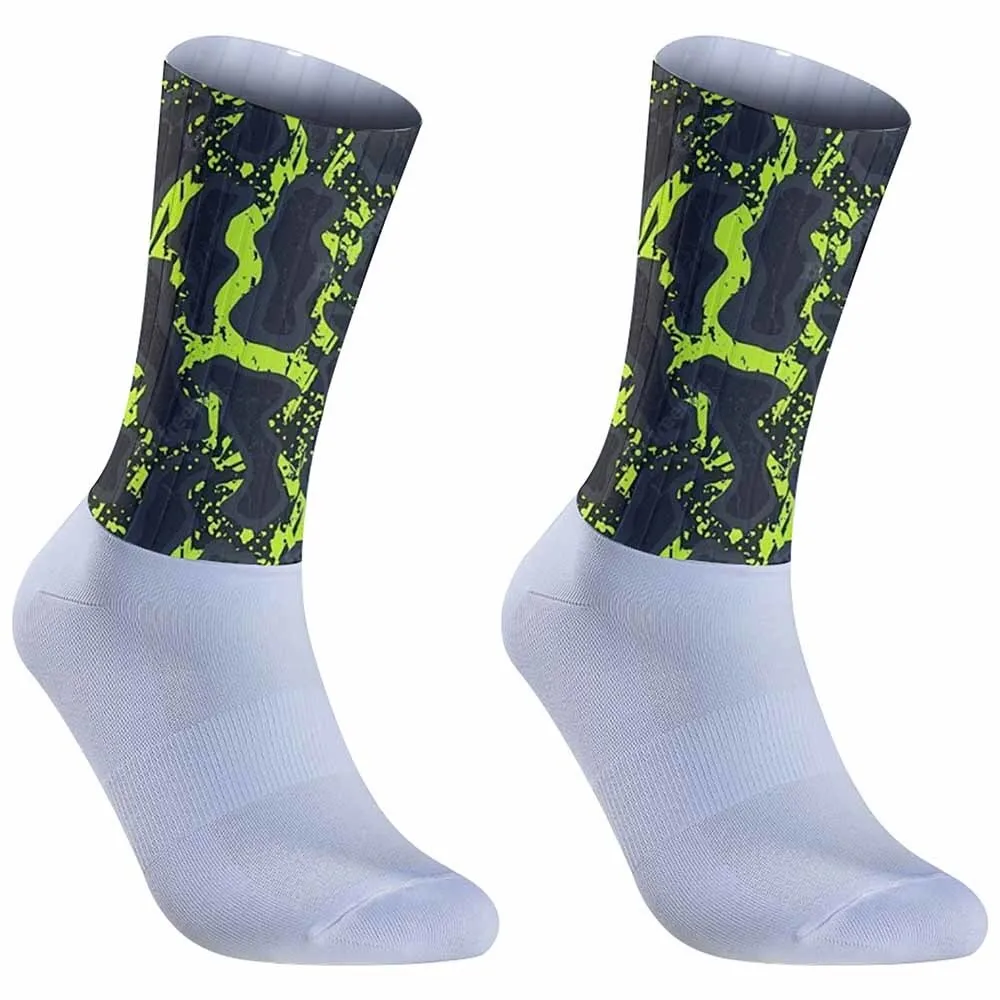 Creative graffiti texture sports cycling socks, unisex, breathable, suitable for outdoor sports enthusiasts and more people