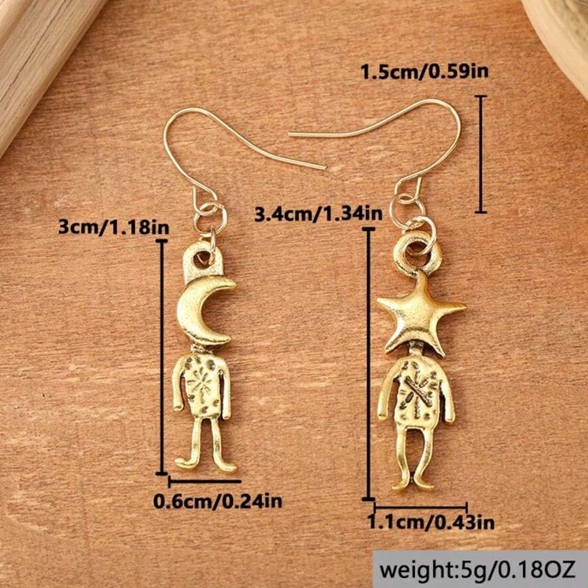 1 paar gouden kleur en zilverkleurige retro ster- en maanvormige oorbellen creatieve asymmetrische damesoorbellen sieraden