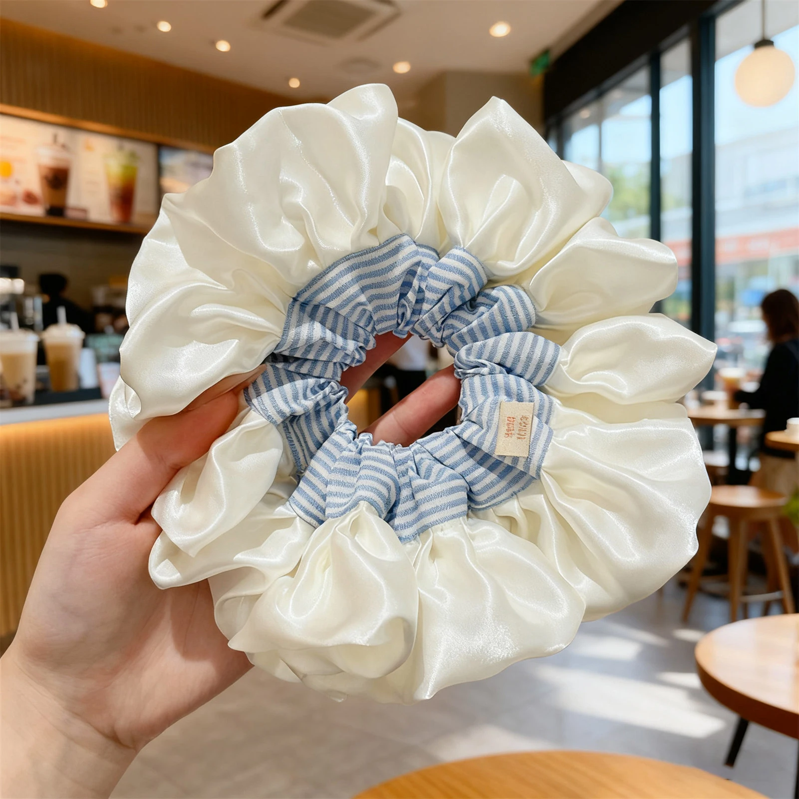 Retro francese nero bianco a pois raso pizzo tuba fasce donna temperamento delicato testa corda moda femminile partito legami dei capelli