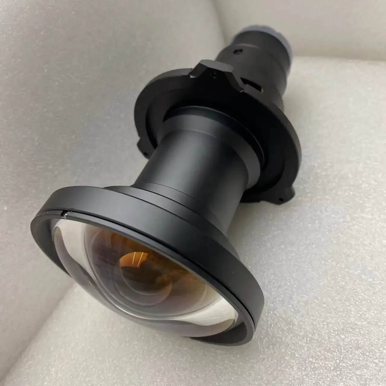 0.26:1Ultra Short Focus Lens For PT-SMZ76C Outdoor Projector