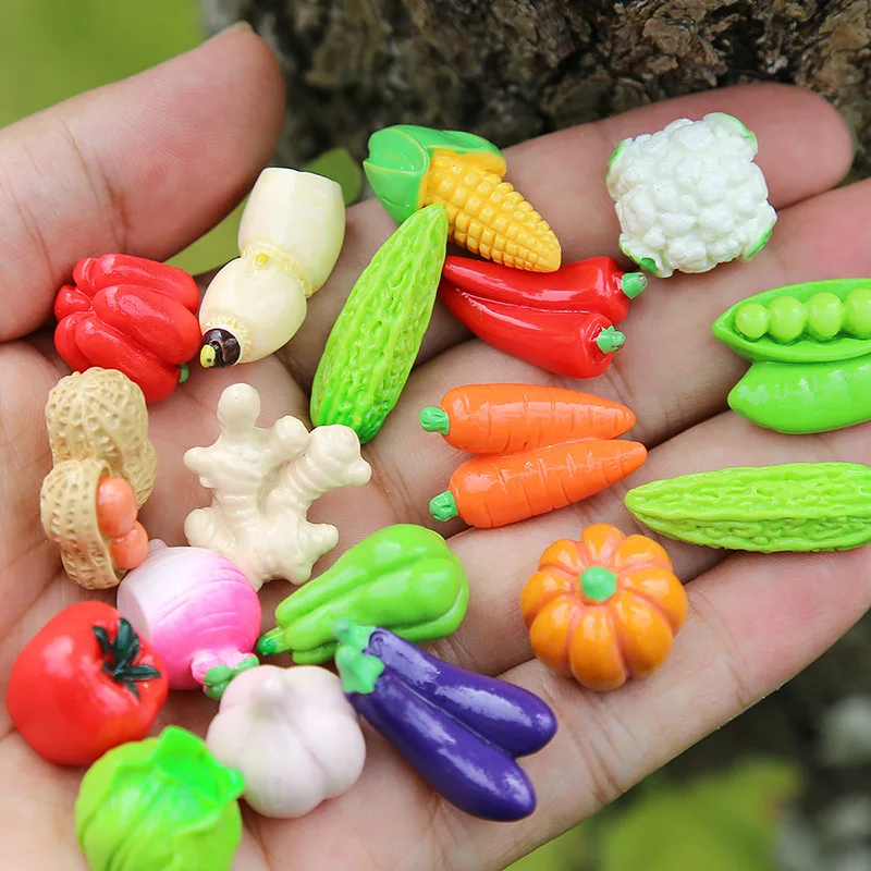 10Pcs/bag Miniature Simulation Vegetable Model Ornament Creative Children Play House DIY Scene Decorations Holiday Birthday Gift