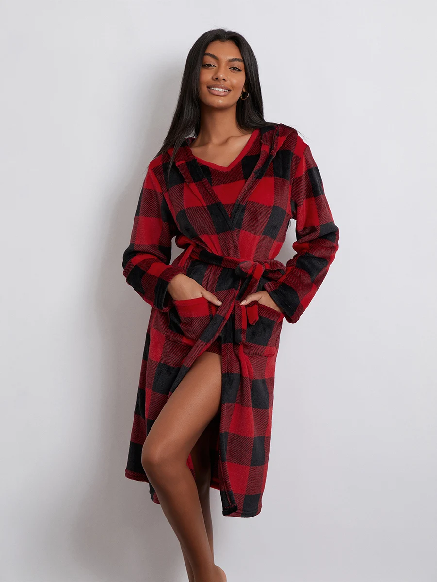 wsevypo Fall Winter Plaids 3 Piece Pajamas Sets Women’s Warm Loungewear Sleeveless Straps Crop Tank Tops+Shorts+Long Sleeve Robe