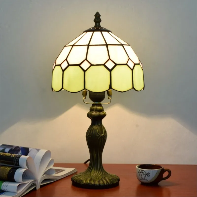 

220V European-style Creative Mediterranean Green Pastoral Simple Living Room Bedroom Bedside Table Lamp Night Light 20CM