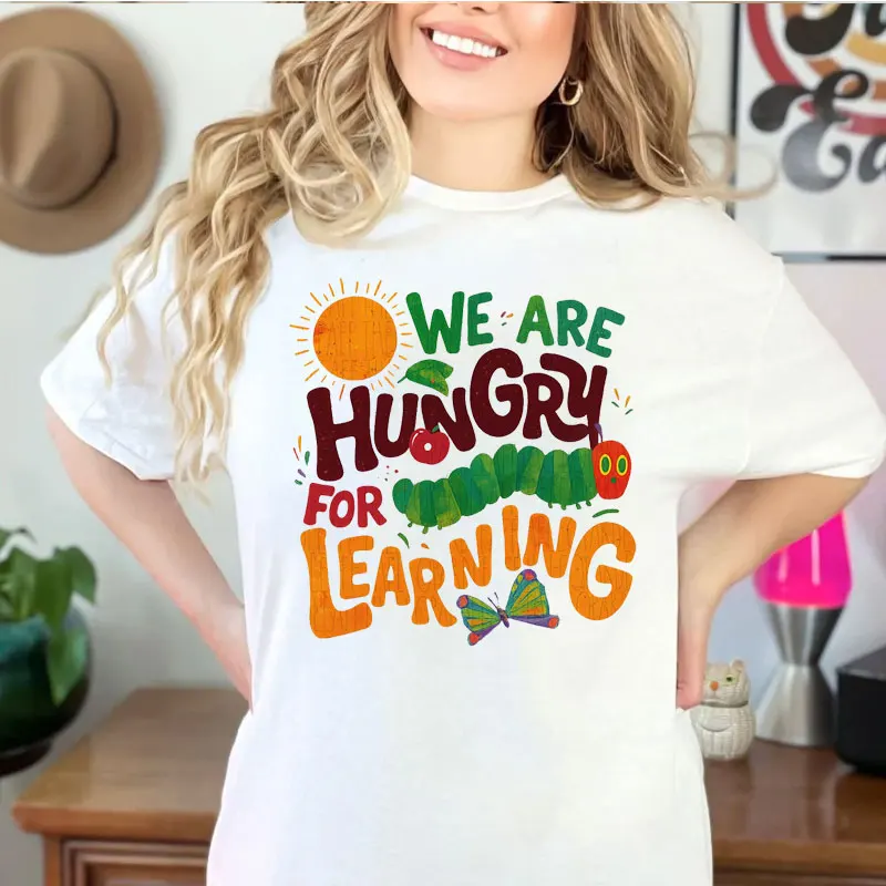 ولكن لم يزال جائع كاتربيلر الجرافيك تي شيرت الكتب للأطفال كتاب قراءة القمصان العودة إلى المدرسة المعلم الحياة التي شيرت