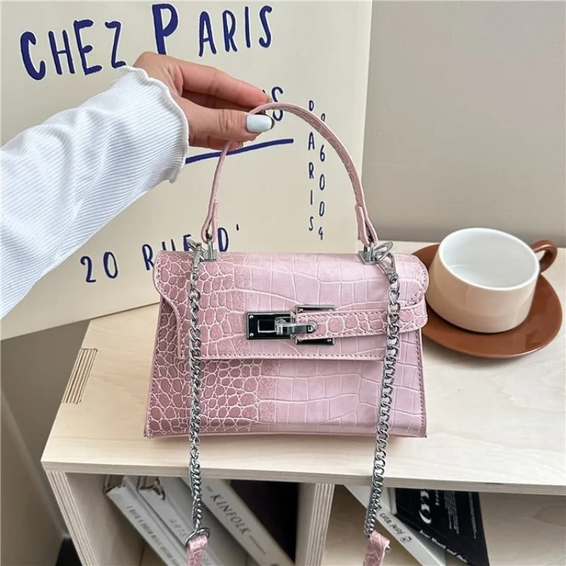 Solid Color Classic Diaper Bag Women Leather Shoulder Bag Elegant Designer Fashionable High End Minimalist Trendy Commuter