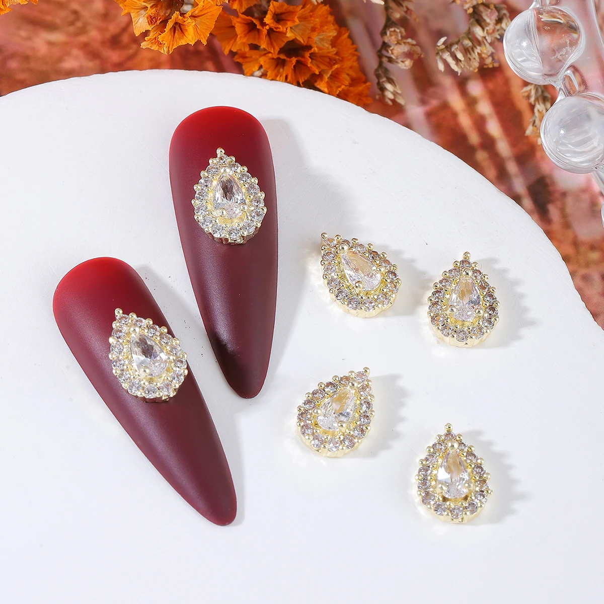 5 Pieces of Gold and Silver European-Style Luxury Water Drop-Shaped Nail Gems, Y2K Metallic Nail Decorations, High-End Copper-Inlaid Zircon Nail Rhinestones, Multifunctional DIY Full Rhinestone Water Drop Gem Luxury Decoration