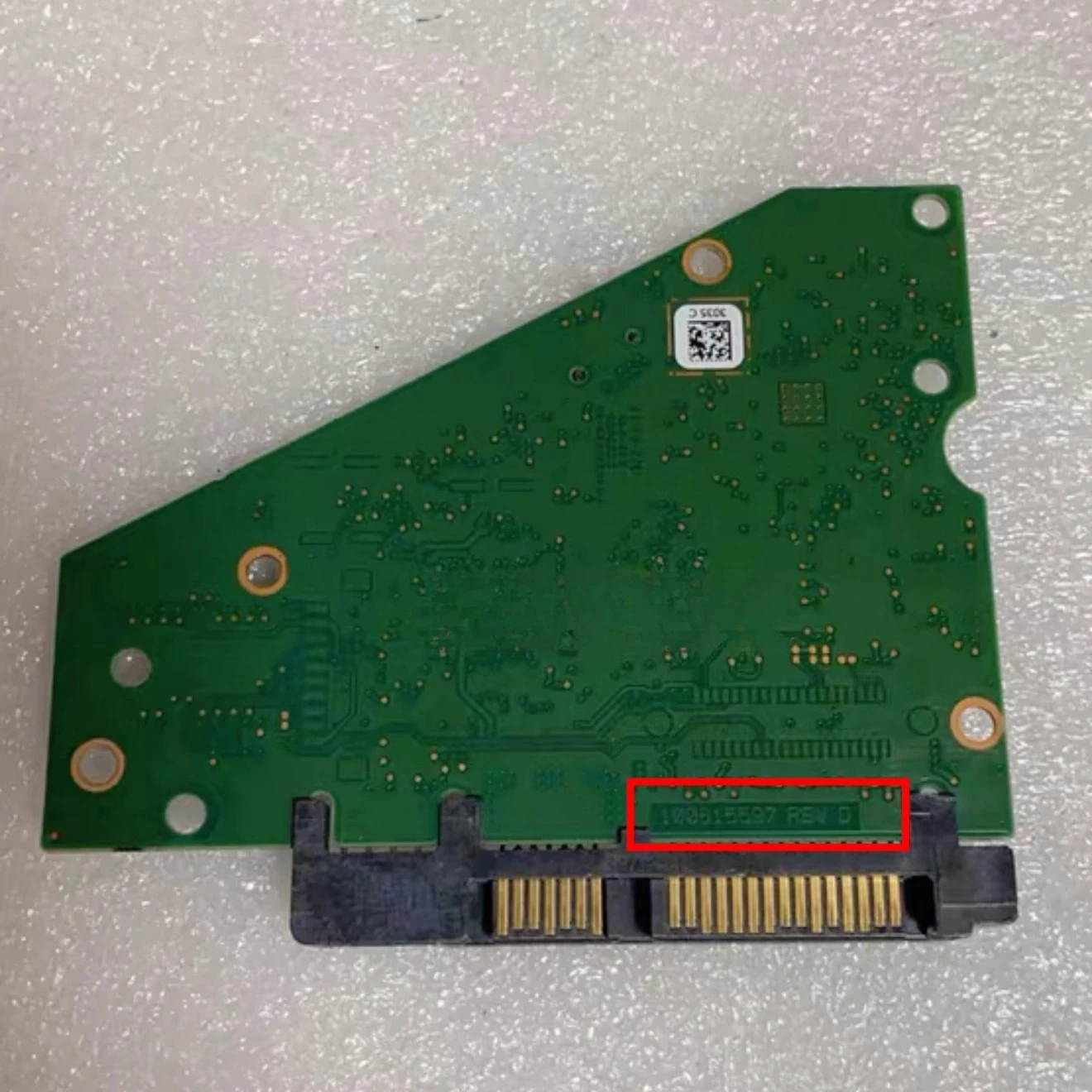 

Used HDD PCB FOR Seagate Logic Board / 100815597
