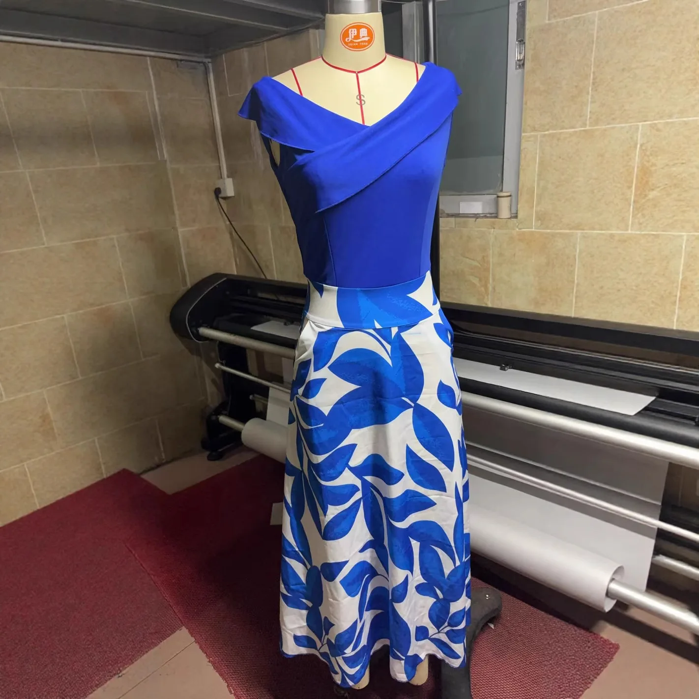 Three Sisters Spring Summer Fashion Elegant Casual Birthday Party Vacation Seaside Woman Clothes Sleeveless Print Long Dress