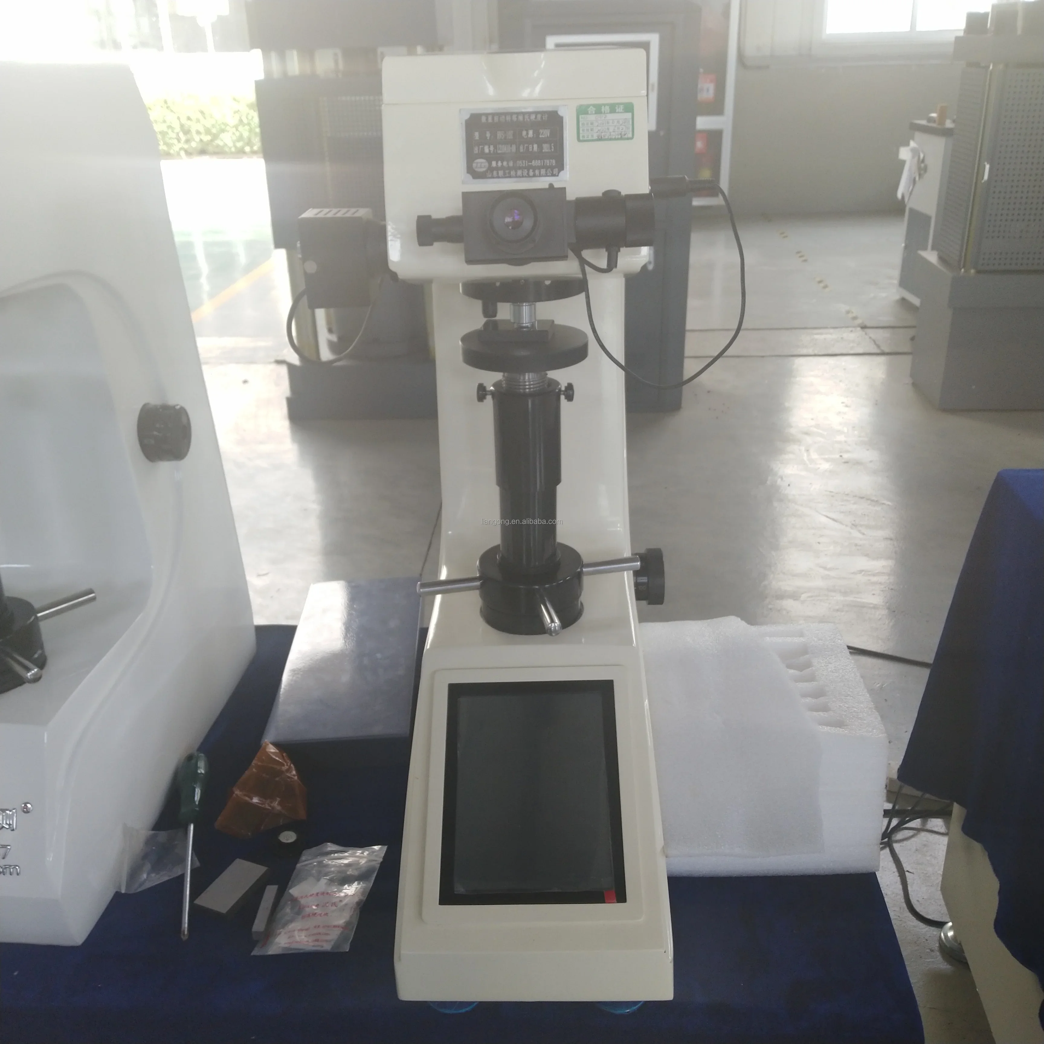 HVS-50 Hardness Test Machine Micro Vickers Hardness Tester  Price Discounts and High Quality Unique and Exquisite Design