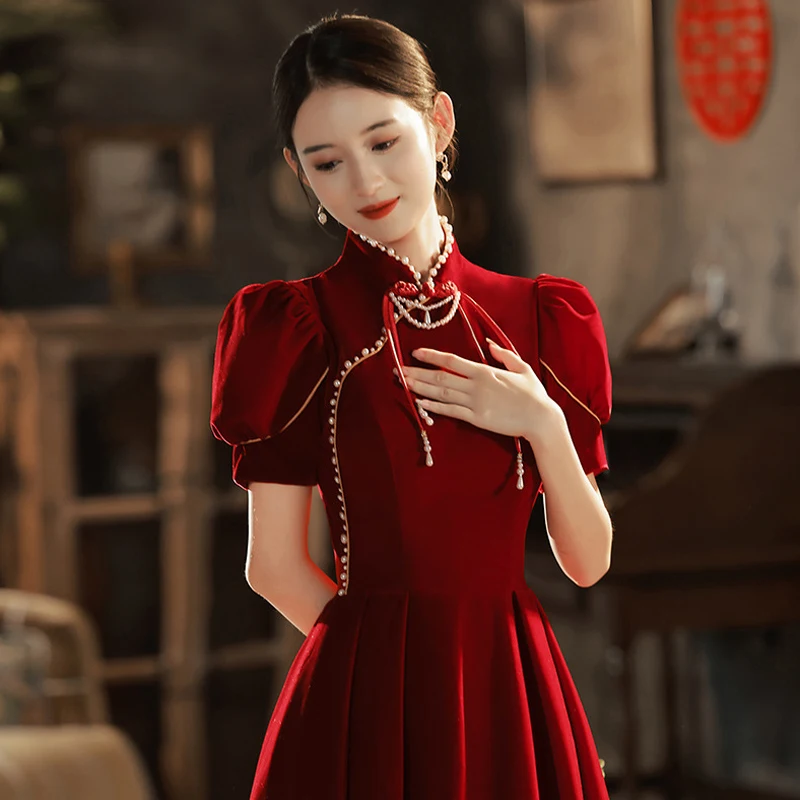 New Chinese Style Red Velvet Qipao Engagement Wedding Bridal Dress Traditional Mandarin Collar Cheongsam Oversize 3XL Vestidos