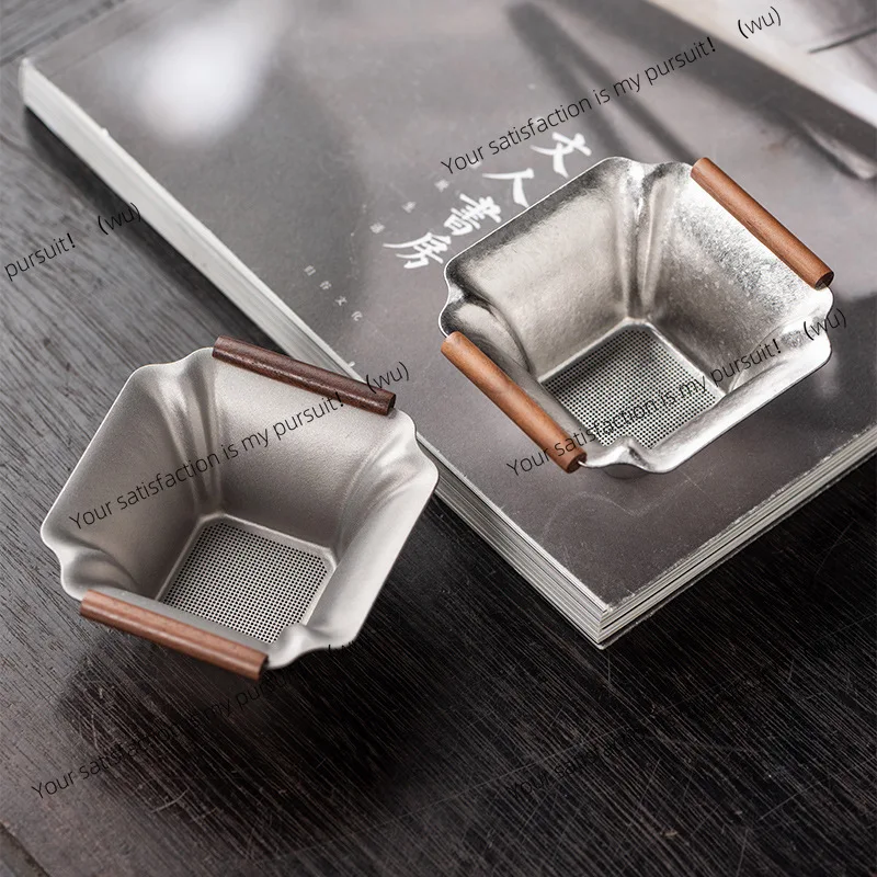 New titanium integrated , ultra-light tea leak, fine filter hole, high-end kung fu tea artifact, fair cup