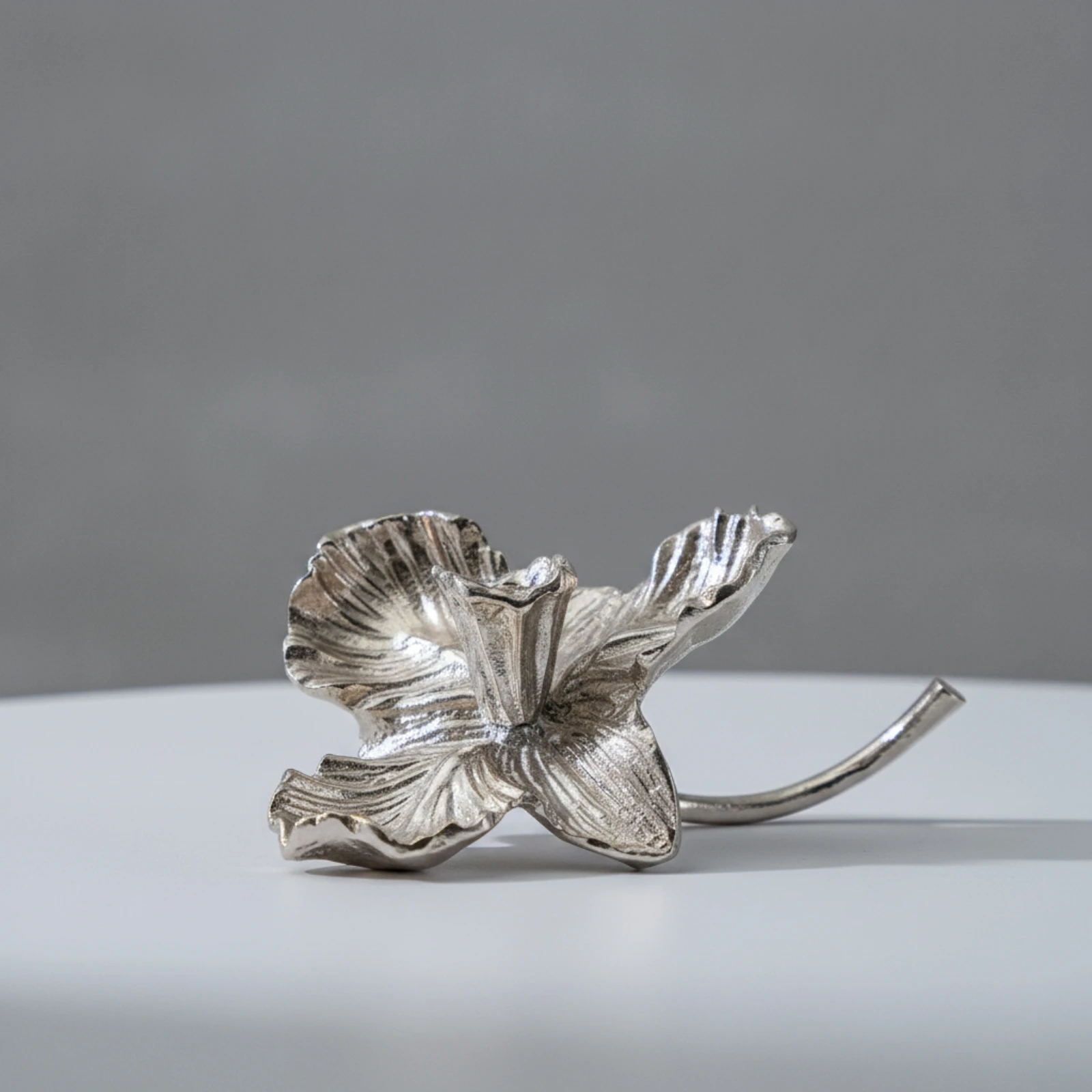 Bird Candle Holder Elegant Candle Holder with Glass Cup Candlestick Slender Decor Sculpted for Decorators, Dining Table, Mantel