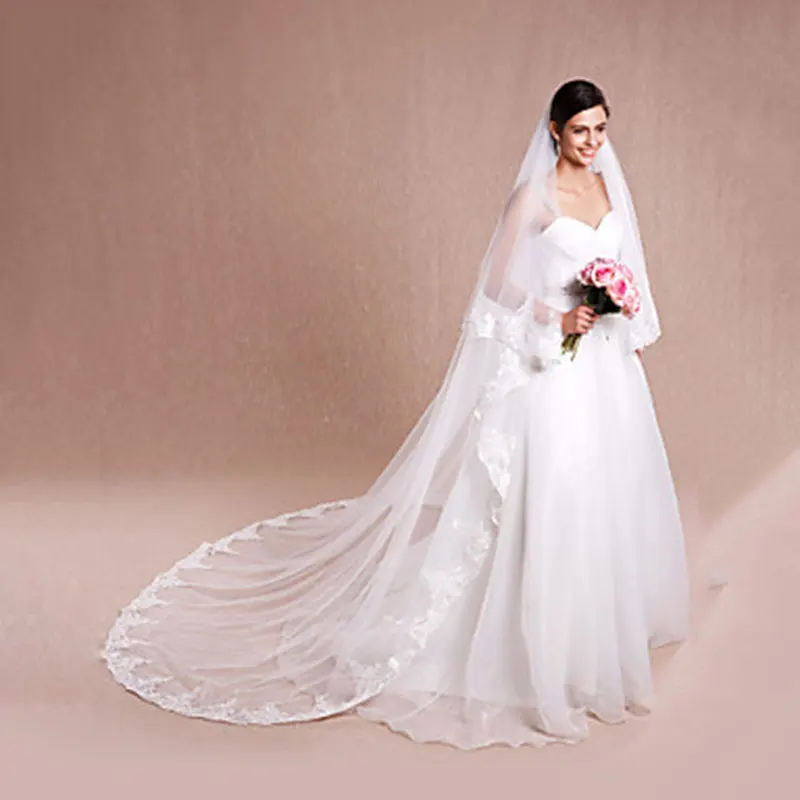 Wit Ivoor Twee-Tier Kathedraal Veils Lace Applique Edge Bridal Veil Met Kam Bruiloft Accessoires Veu De Noiva