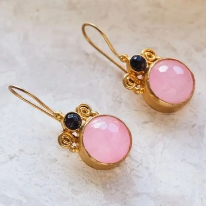 Women's Retro Style Rolled Pattern Decoration Dangle Earrings Bohemian Style Golden Plated Earrings Elegant Jewelry