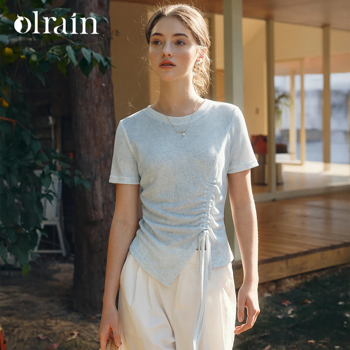 

OLrain Women Simple Blue T-shirt 2025 Summer Short Sleeved Tees Slimming Irregular Pleated Casual Women's Top O57XT98085