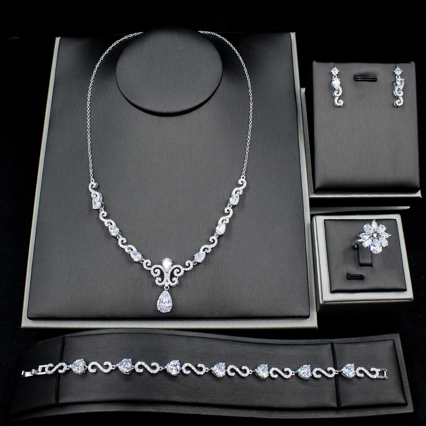 Luxury brand genuine real jewels Wind bride wedding photography zircon water drop necklace bracelet earrings four piece set jewe