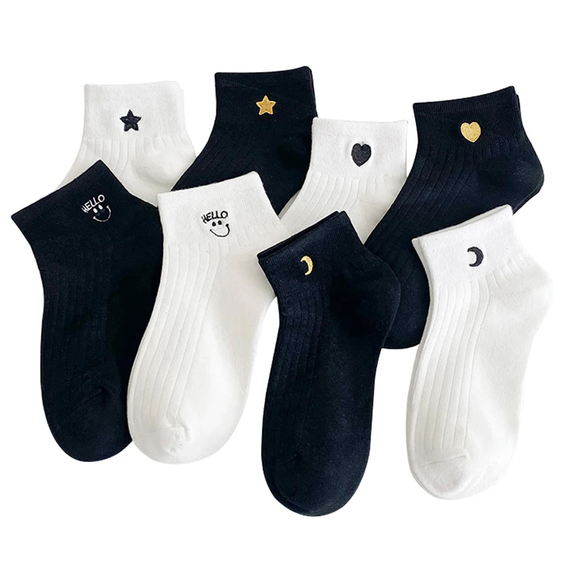 

5 Pairs Spring & Summer Embroidered Design Women's Boat Socks Trend Pattern Simple Ventilate Women Socks Casual Socks