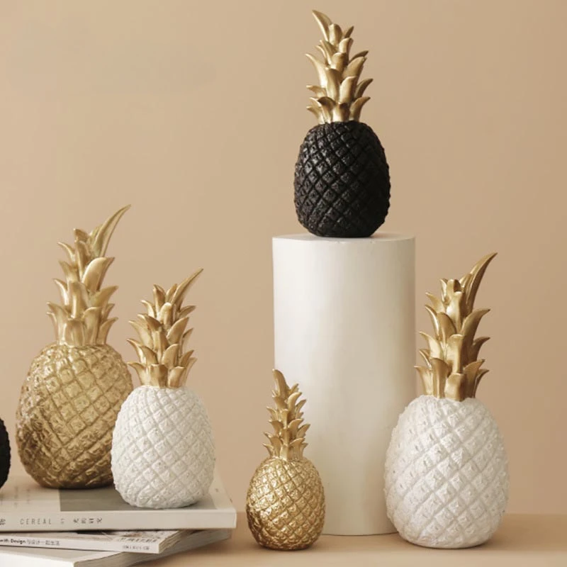 

Resin Golden Pineapple Figurines Nordic Modern Fruit Statue Desk for Decor Art Christmas Gift Home Decoration Accessories