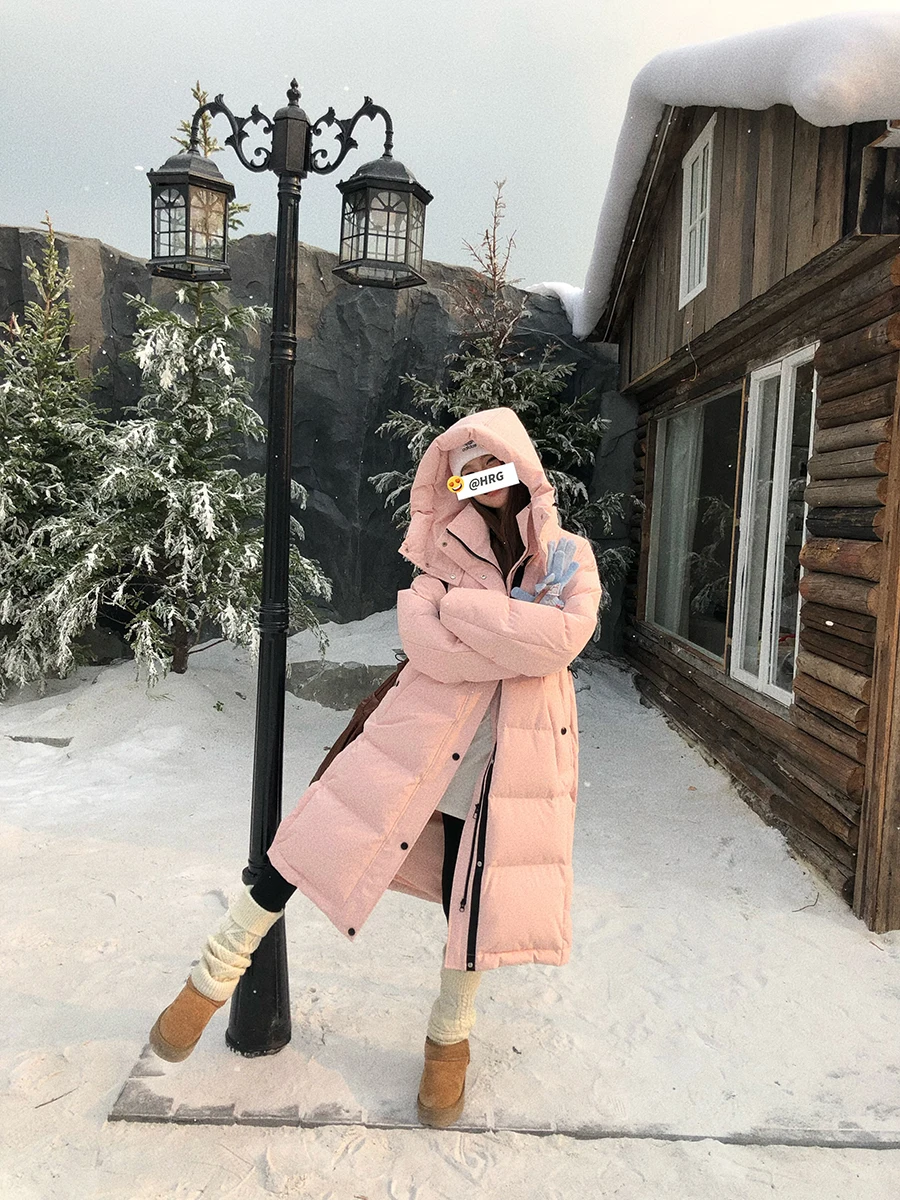 

Red Celebri Studio Women's Long Pink down Jaet Winter 2025 New Unique Beautiful White Du Feather Coat Commute Sle