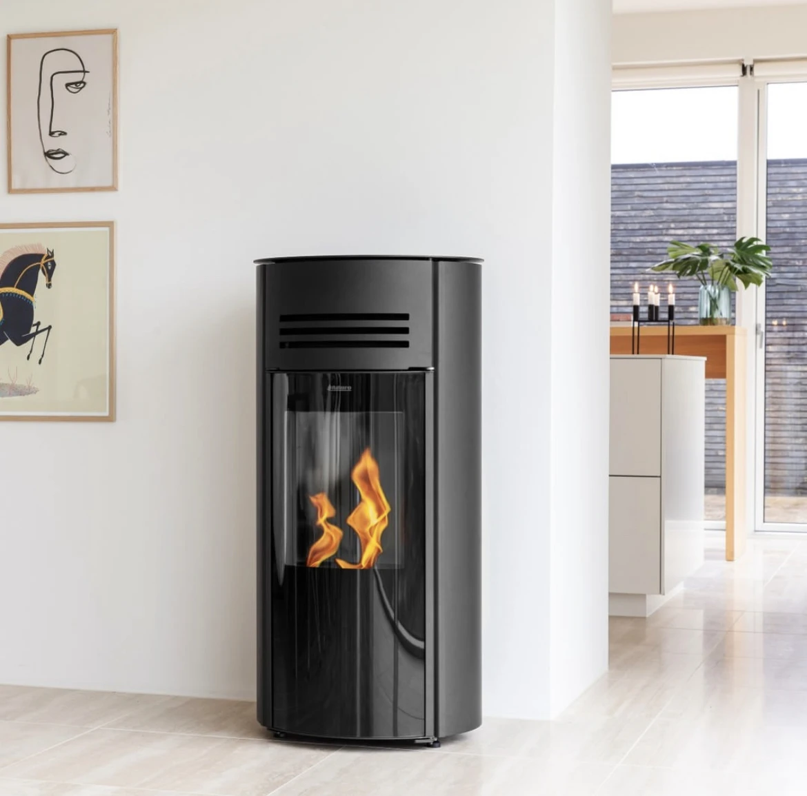 

8 KW Cheap Hydro Wood Pellet Stove With European Pellet Stove