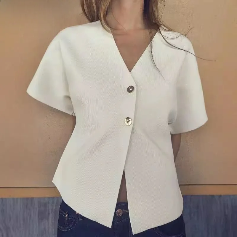 

Spring 2025 Women's V-Ne Knitted Spor Open Cardigan ort Sve Flat Needle Cross Design Korean Sle Slim Fit Polyester...