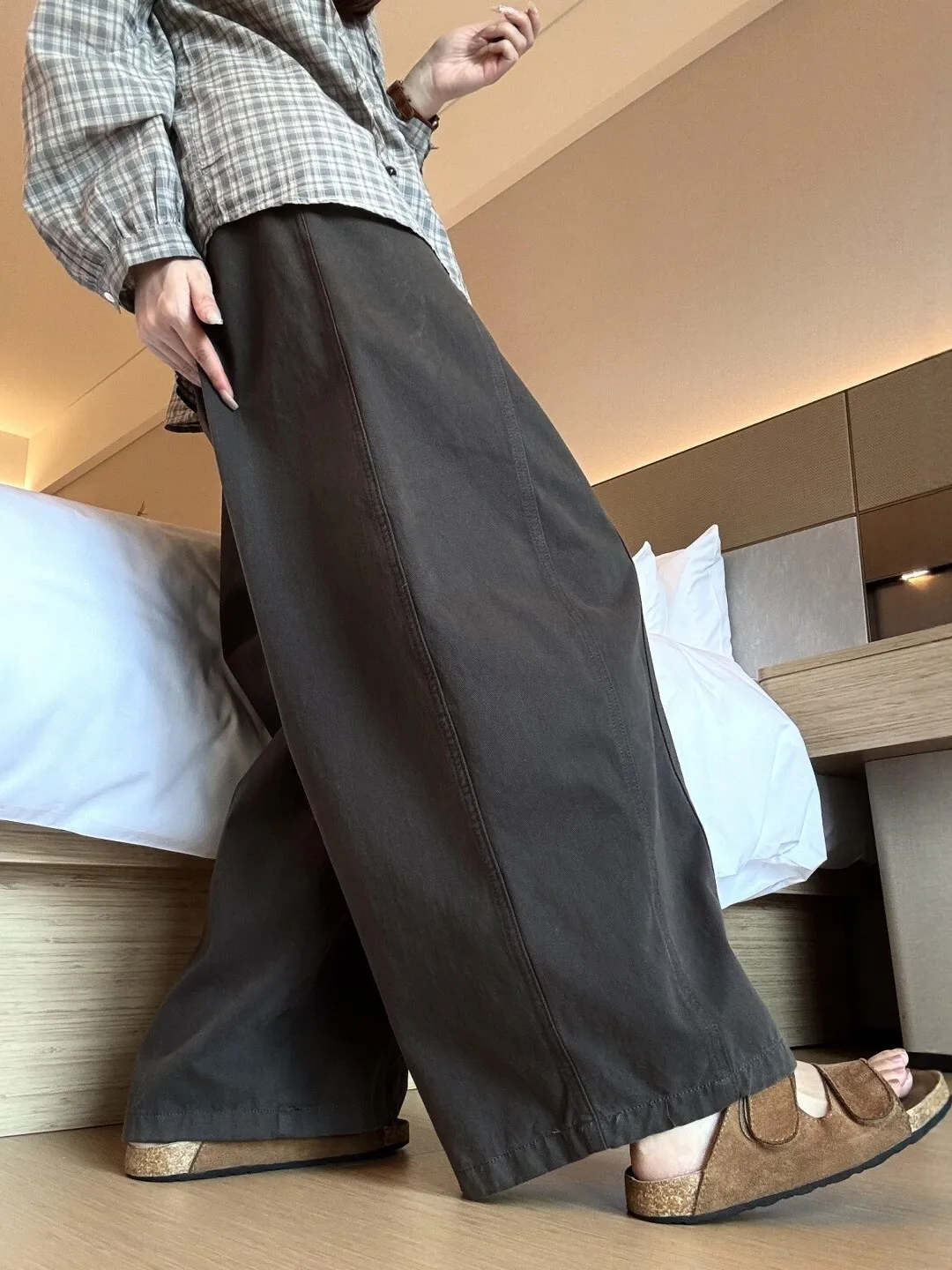 High Waist Wide Leg Straight Cut Casual Pants for Women Autumn Fashionable plus Size Trousers That Conceal the Hip Area