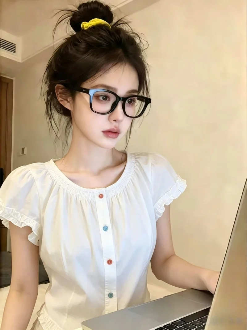 

Sweet Style Button Short Sleeve Shirt Women's Summer New Thin Beautiful Match All Straight Tube Korean Version Silk Top