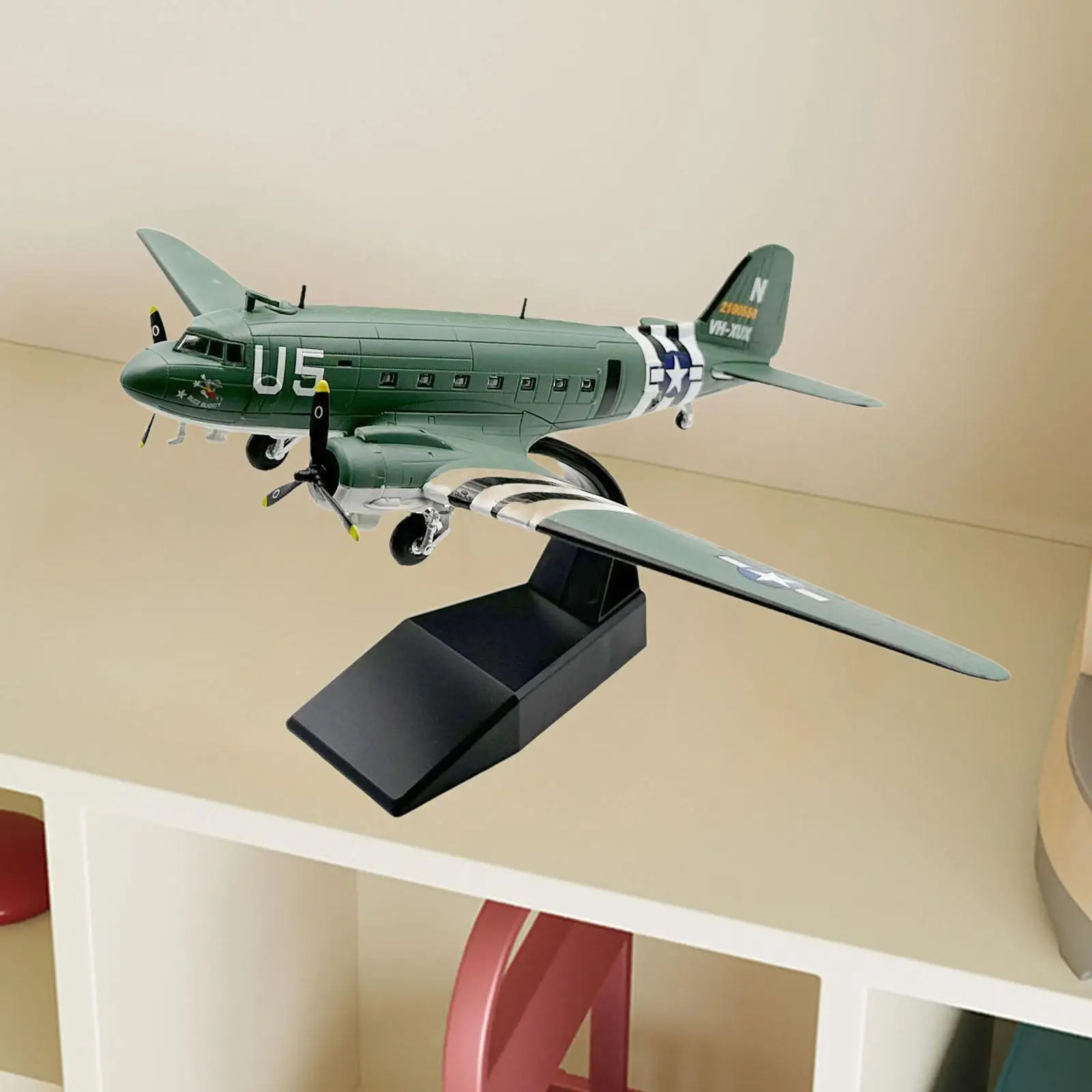 1/100 Scale Fighter Model Diecast Aircraft for Display on Desk or Shelf