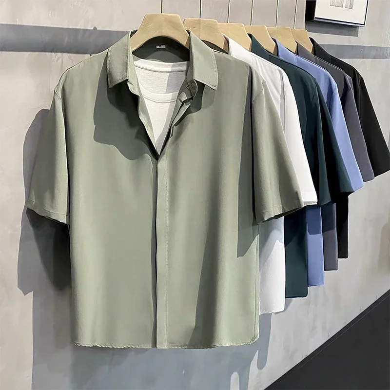 2024 Summer Thin Light Green Casual Fashion Short-sleeved Shirt Male Anti Wrinkle No Iron Loose Button Pocket Men\'s Shirt Top