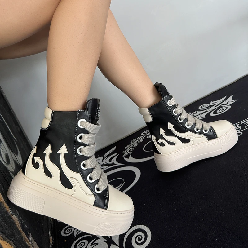 Ankle Boots For Women Ladies New Designer Brand Thick Platform Shoes Round Toe Street Style  Luxury Sneakers Star Style Lace-Up