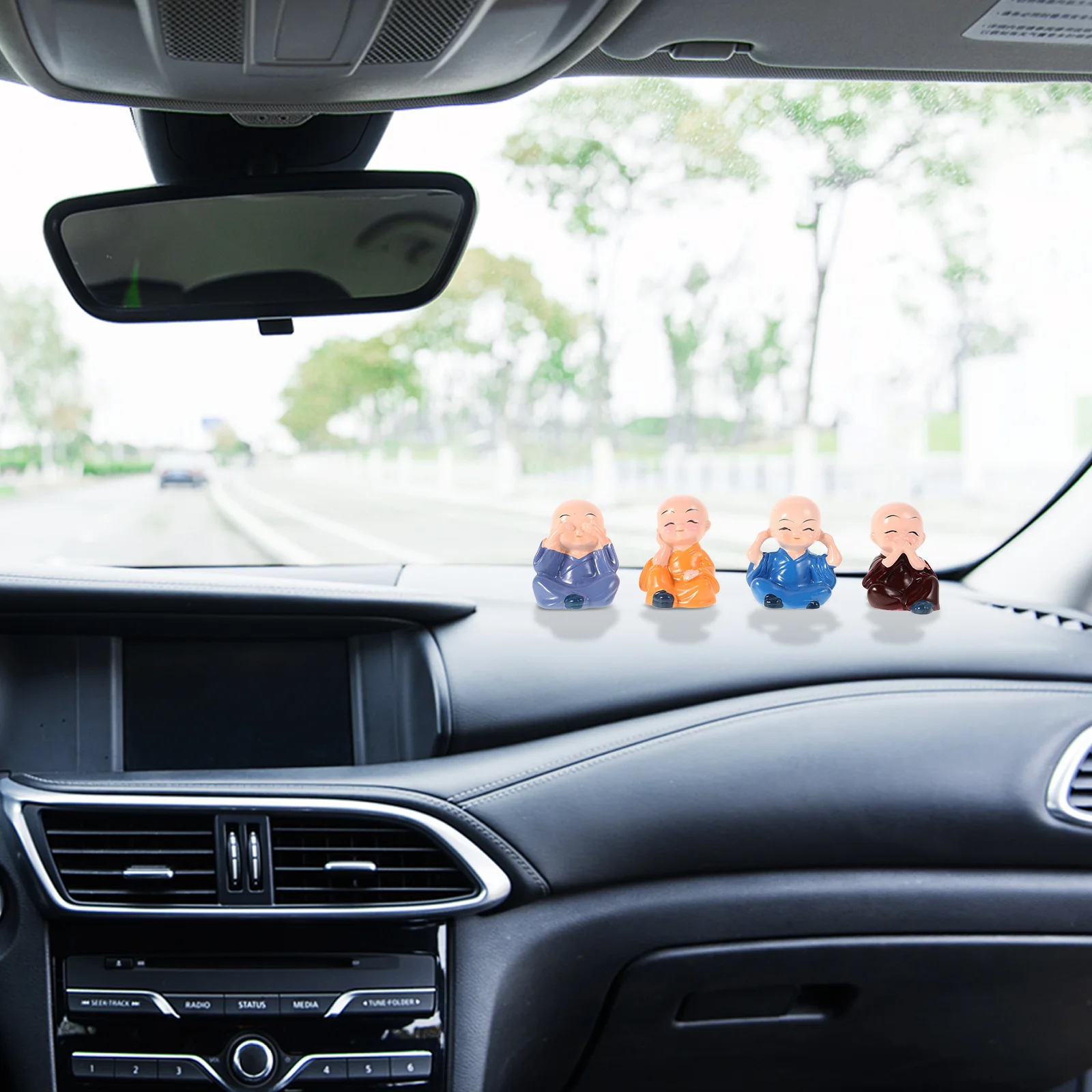 

4Pcs Miniature Monk Resin Car Dashboard Ornament Creative Car Interior Accessories Decoration Set Creative Decorative Statues