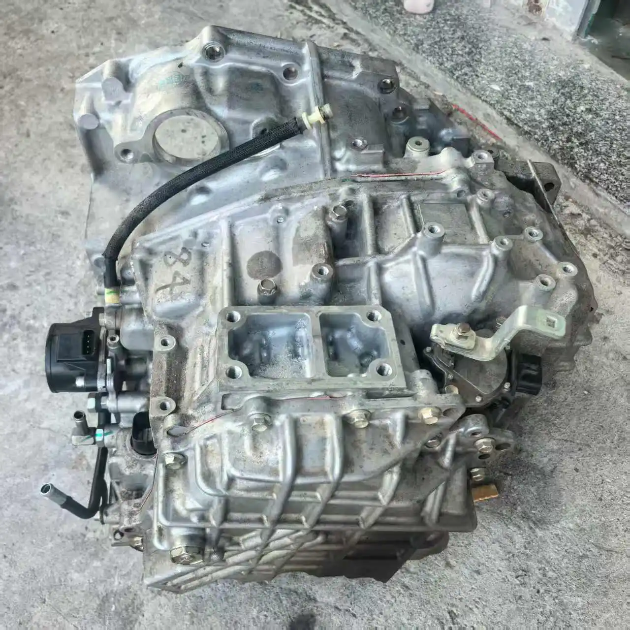U661F 2.0T 4WD Automatic Transmission Gearbox New and Used for Manufacturing Purposes-Designed