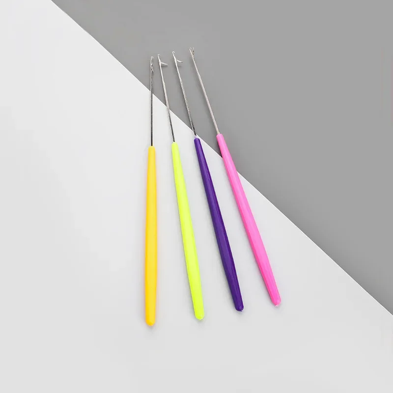 4Pcs Crochet Hook with Tongue Knitting Sewing Tools Repair Sweater Beading Accessories Sewing Needle Plastic Shank Crochet Hooks