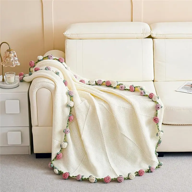 ABKY-Cute Romantic Flower Bouquet Crochet Throw Blanket, Handmade Knitted Blanket Featuring Rose Design, Perfect Gift For Valent