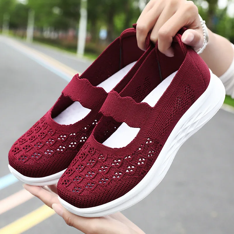 Mesh Summer New Knitted Fashionable Flat ShoesLightweight And ComfortableForMothersCasual AndNonSlip ShoesForMiddle-aged And Eld