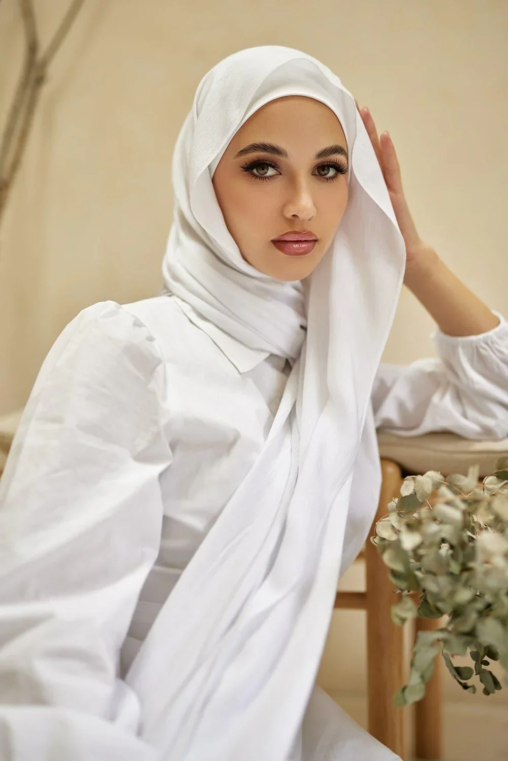 Neue Geknitterte Rayon-Hijabs für Frauen, Einfarbige Schals, Muslimische Weiche Viskose-Kopftücher, Islamischer Turban, Kopfband – Detail 5