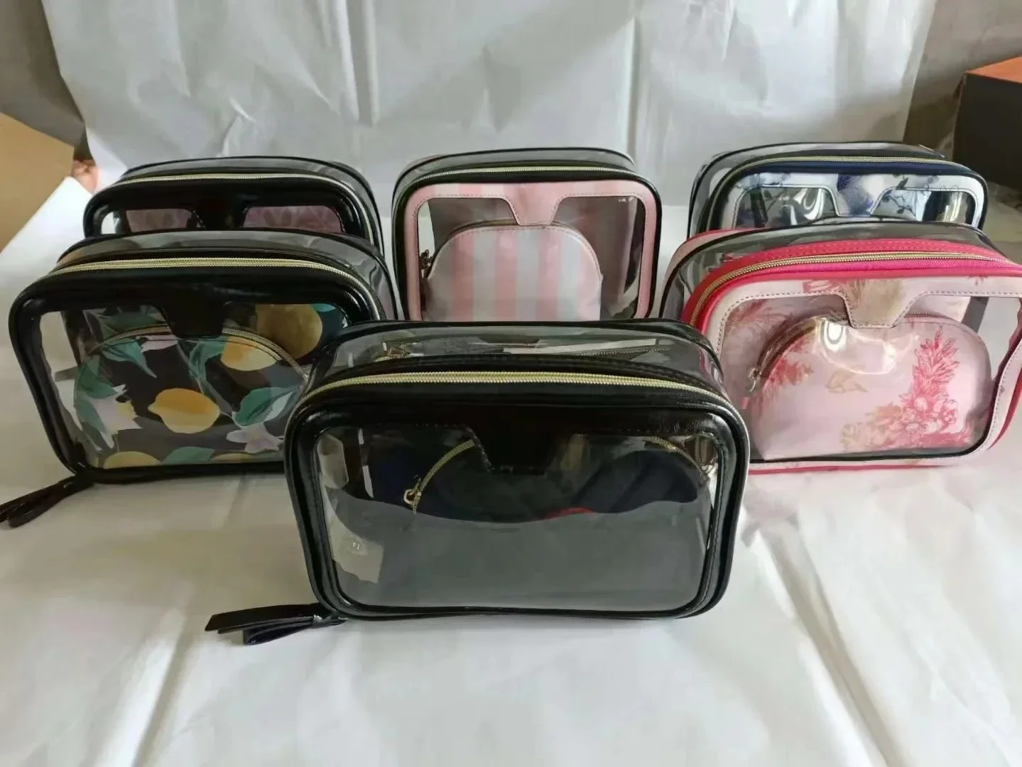 VS Beauty To Go Trio Cosmetics Makeup Case Travel Bag set