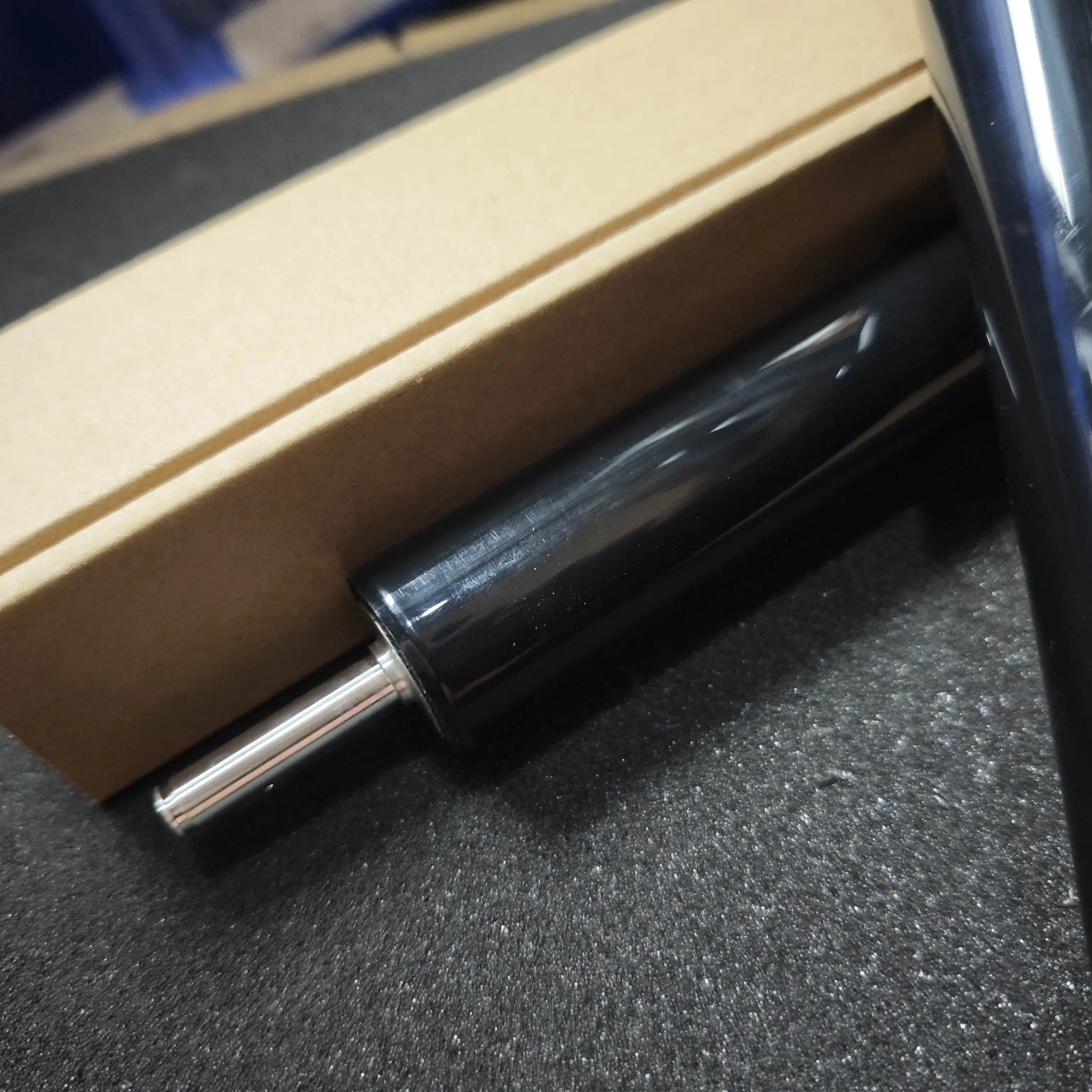 

1PCS RC1-3321-000 RM1-4579-000 CB506-67902 Fuser Lower Pressure Roller for HP 4200 4250 4300 4345 4350 P4014 P4015 P4515 M4555