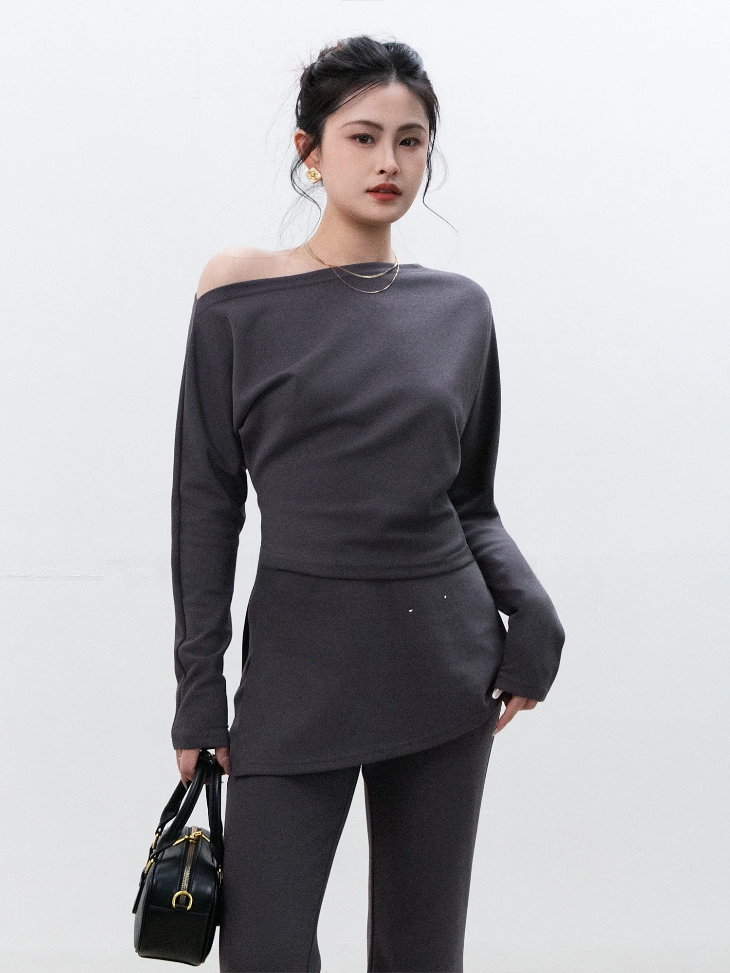 

Chelzy Lazy Style Shoulder Casual Set Women's Spring Autumn Slimming Pleated Top Wide Leg Pants Two Piece Set Fashionable